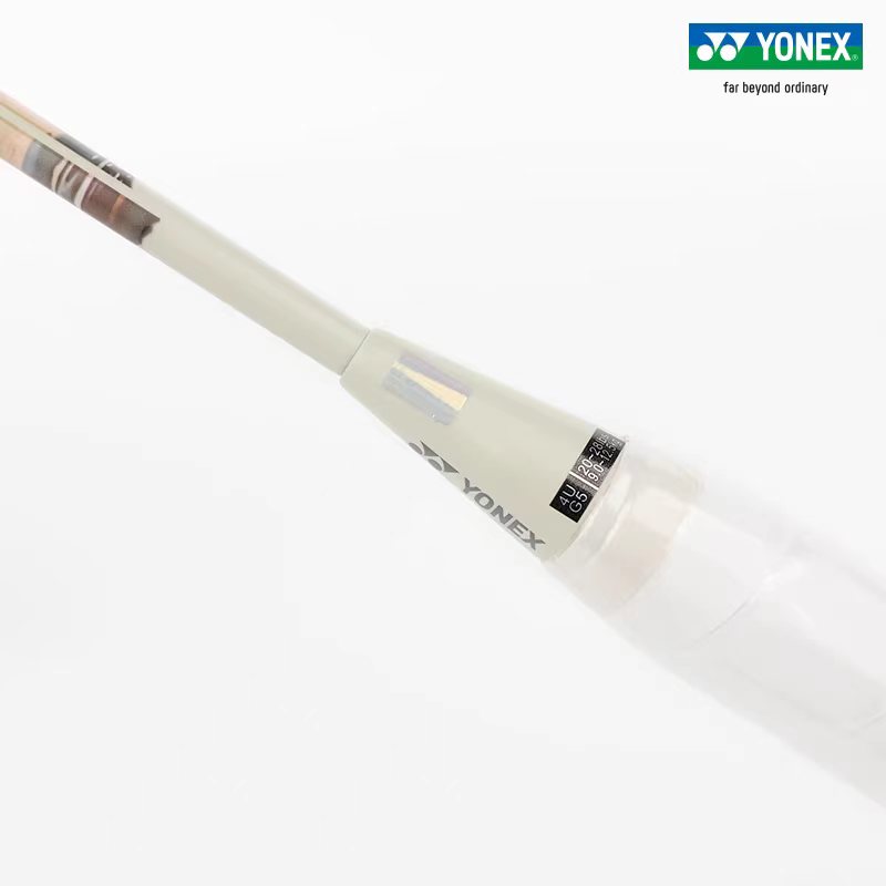 YONEX NF700 PLAY ARC7PLAY AX77 - Yonex Racket Carbon recension och pris